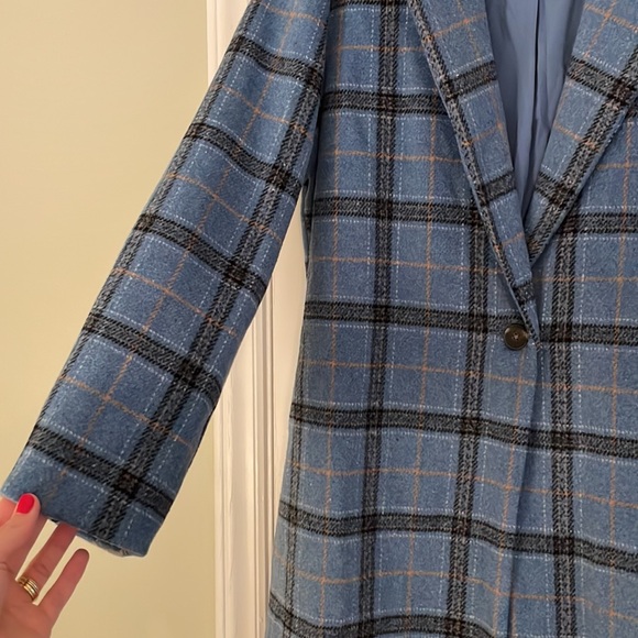 Cupcakes and cashmere coat - Picture 3 of 4